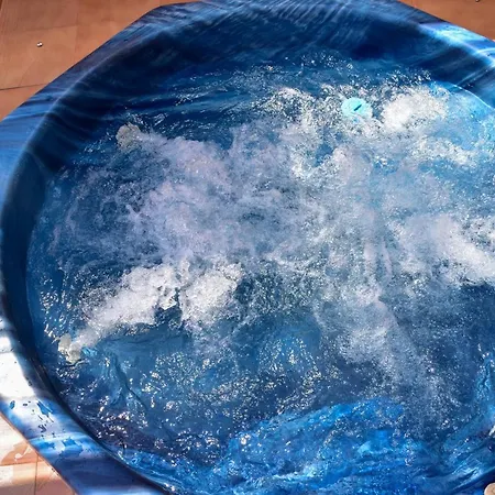 Manzanilla Penthouse - Private Jacuzzi 5min
